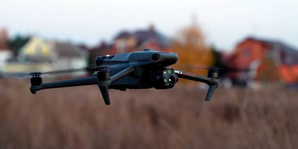 Дроны DJI Mavic для военных задач: почему именно эта серия стала стандартом мобильной аэроразведки