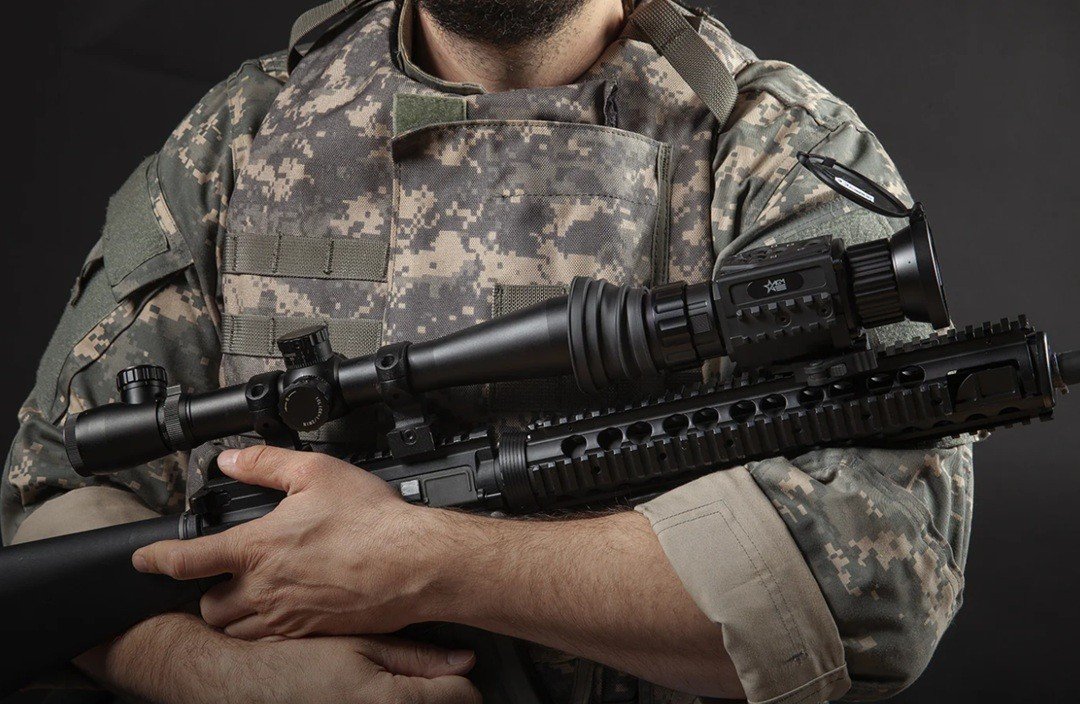 Использование AGM Rattler TC50-640 во время ночного наблюдения за удаленными тепловыми целями