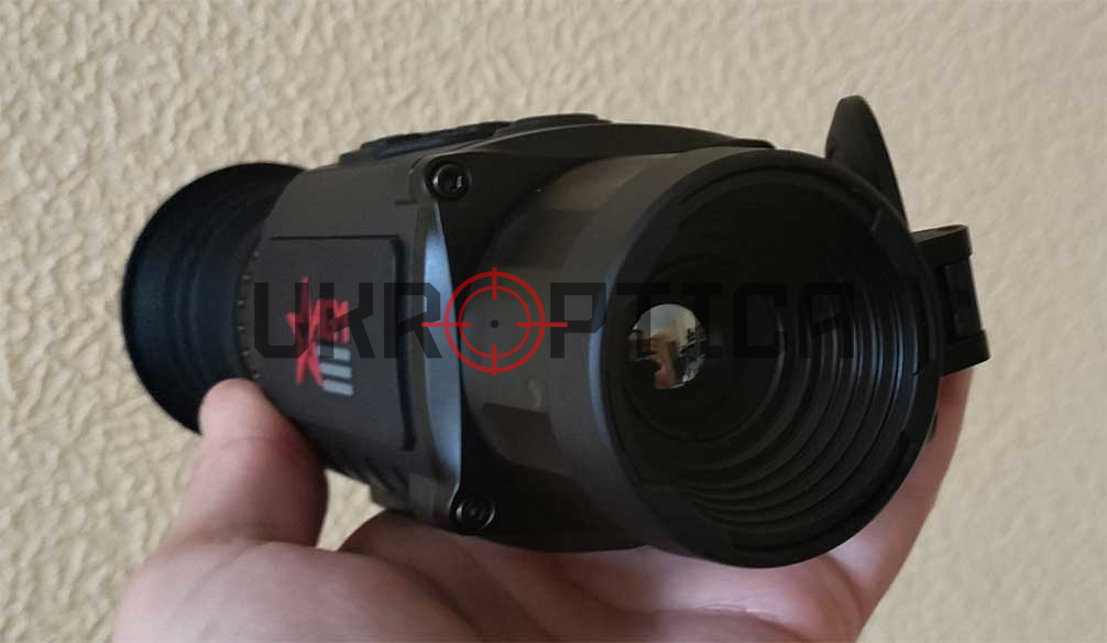 Вигляд OLED дисплея прицілу AGM Rattler